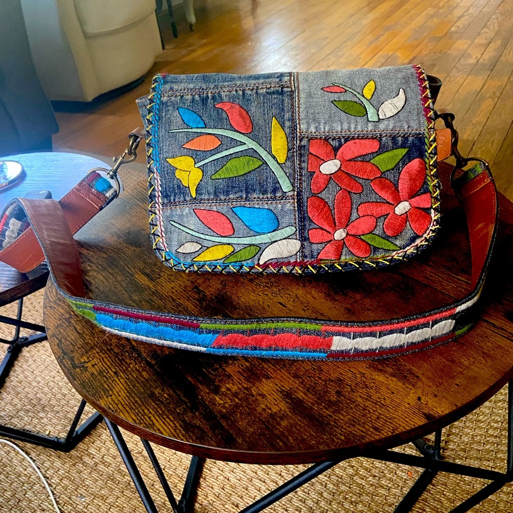 Patricia Nash Jean And Embroidered Purse